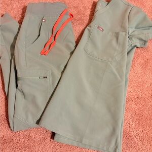 Figs Rare Jade Caterina Set